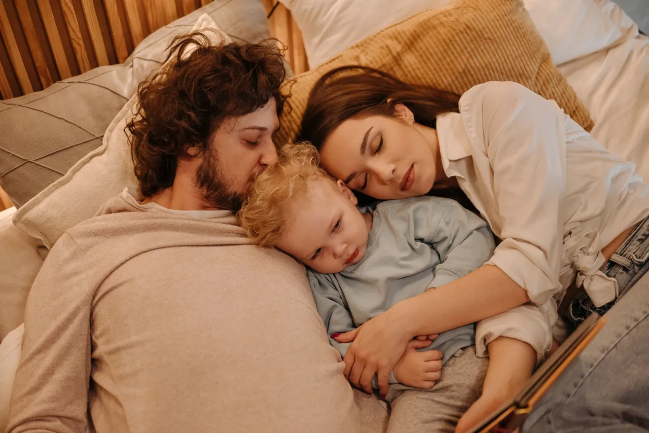 Golden Visa Family Sponsorship Guide (2026)