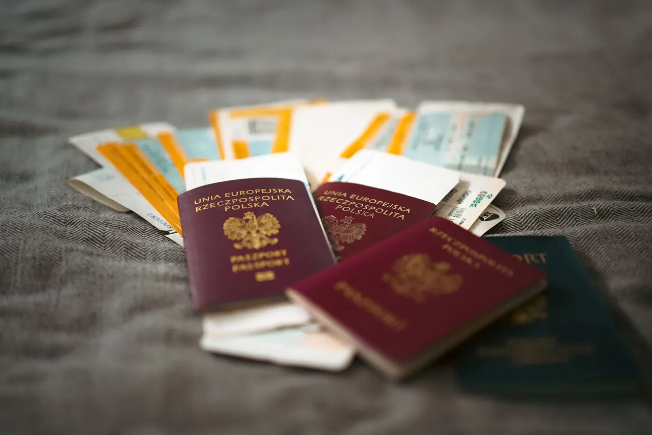 Check UAE Visa Status by Passport Number (2026 Guide)