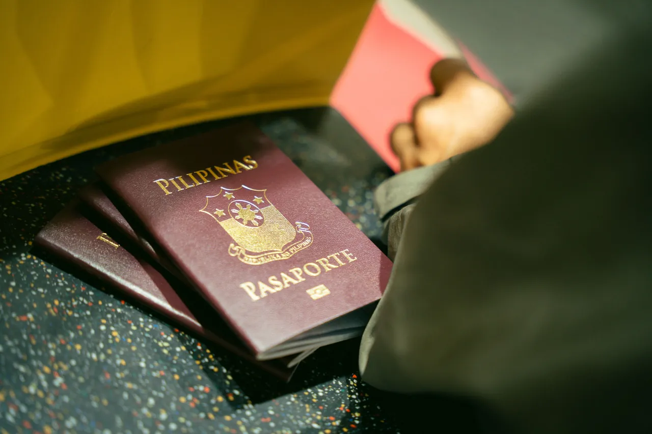 UAE Visit Visa for Filipinos: New Rules & Options (2026)