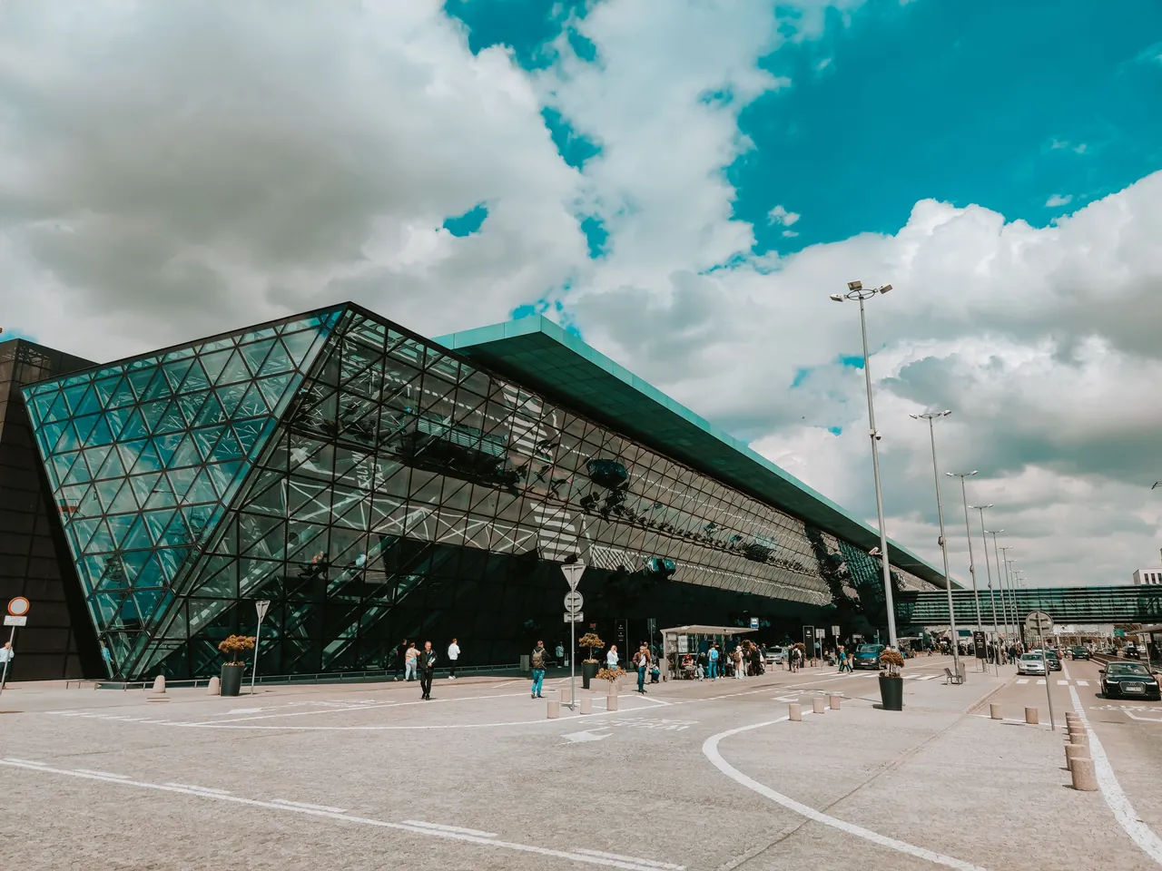Do GCC Residents Need a UAE Visa? (2026)